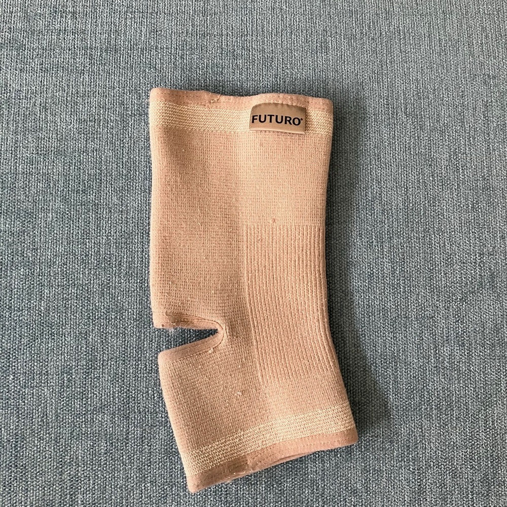 Futuro Ankle Brace, Size Small